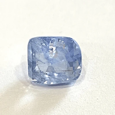 Blue Sapphire (Neelam- 4.05 cts) - Ceylonese