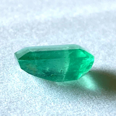 Emerald (Panna) - 7.05 cts (Square cut) - Image 2