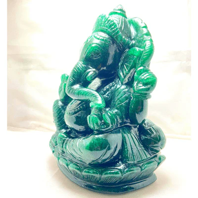 Green Jade Ganesha - (1.400 Kg) - Image 2