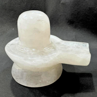 Himalayan Sphatik Shivling - (1.358 Kgs) - Image 3