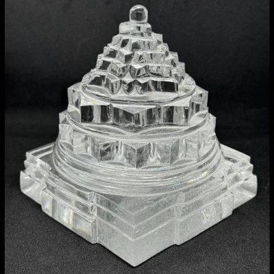 Sphatik Shreeyantra - 671 Grams - Image 3